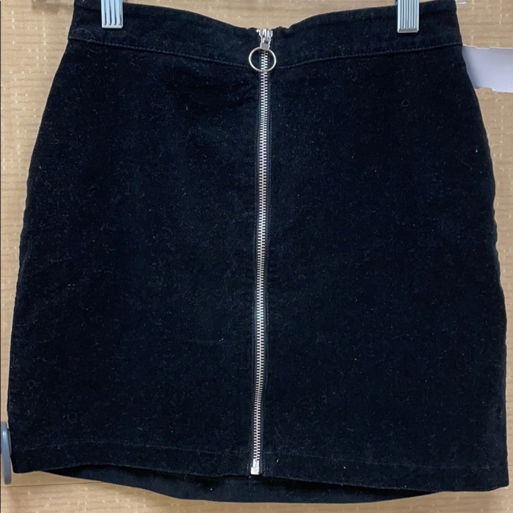 Black skirt